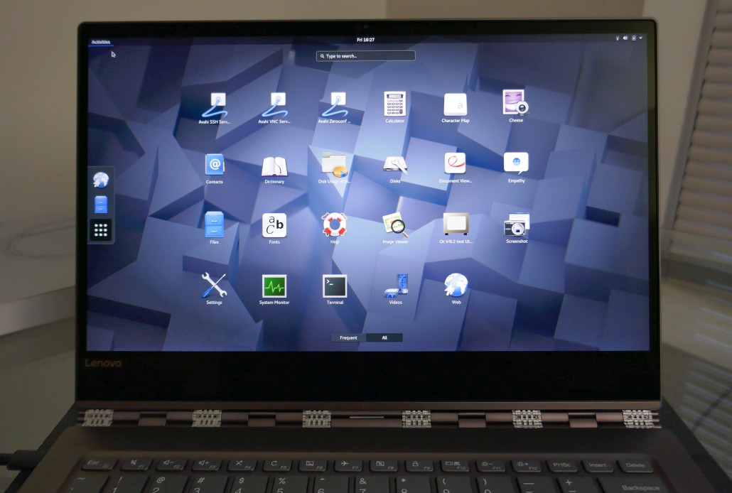 Yoga 920 Gnome Desktop